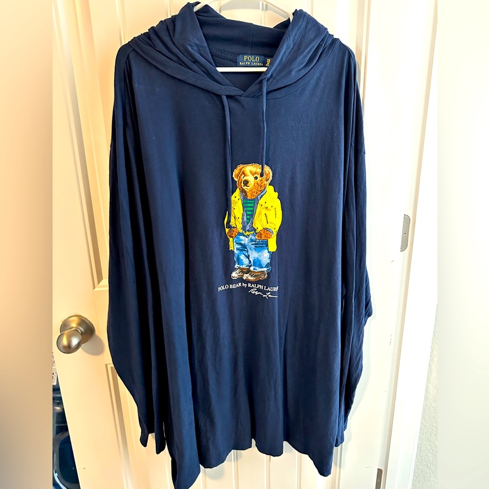Men’s long sleeve hooded shirt